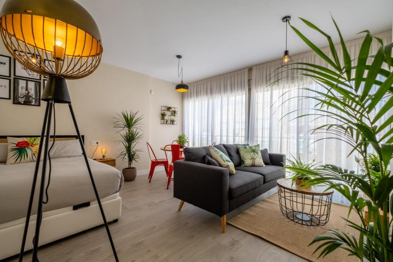 Minty Stay - Trinidad Apartments Málaga Exterior foto