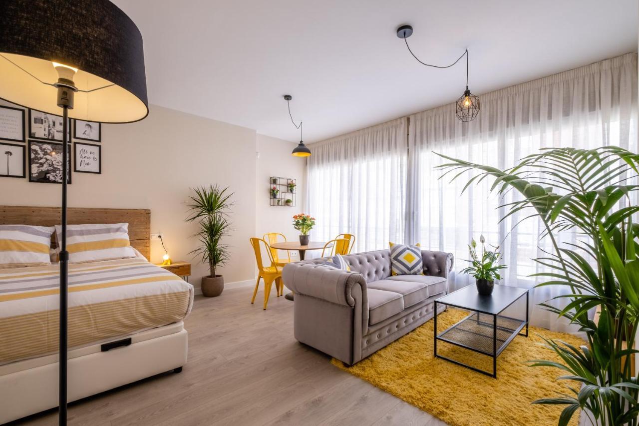 Minty Stay - Trinidad Apartments Málaga Exterior foto