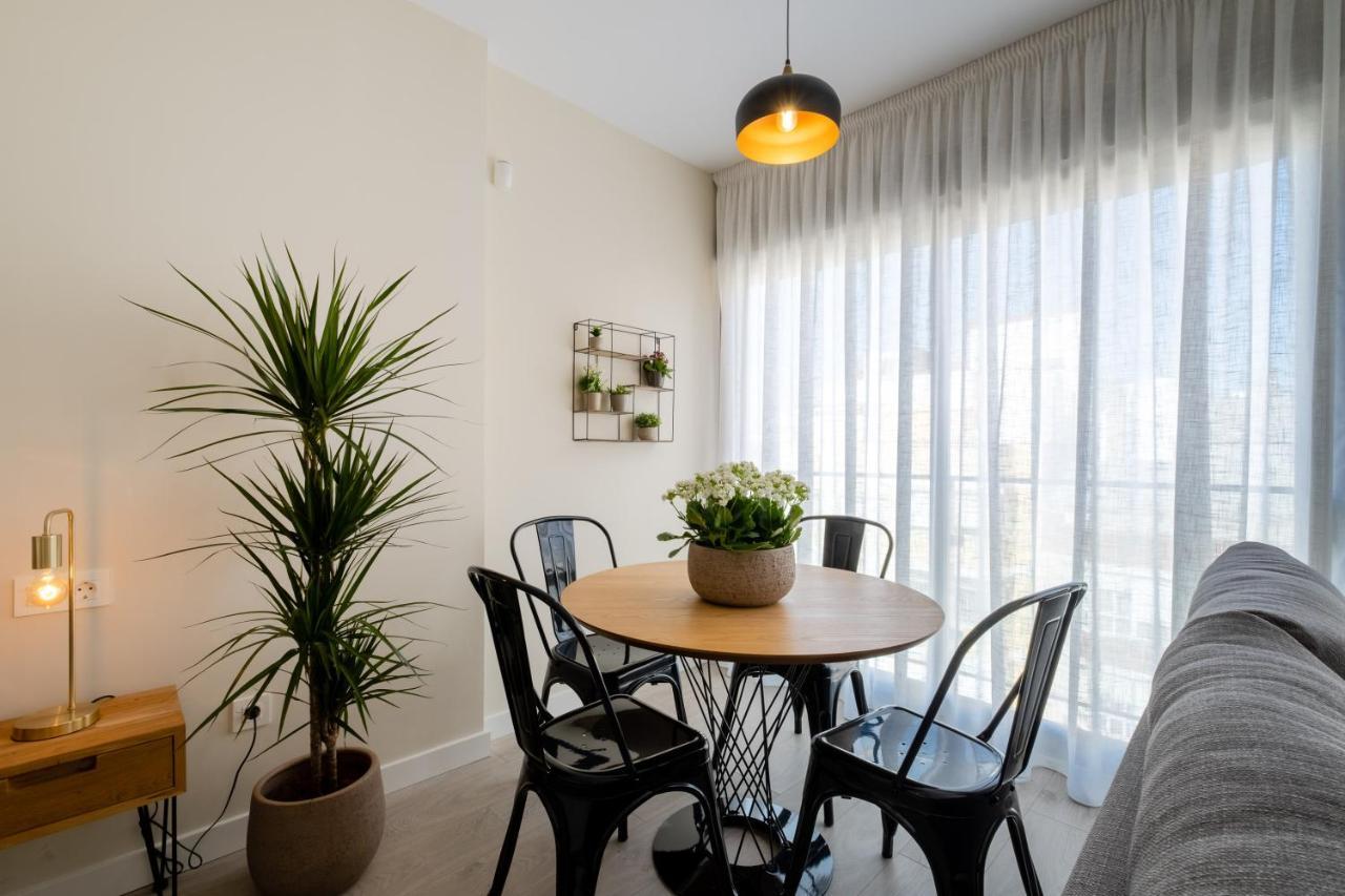 Minty Stay - Trinidad Apartments Málaga Exterior foto